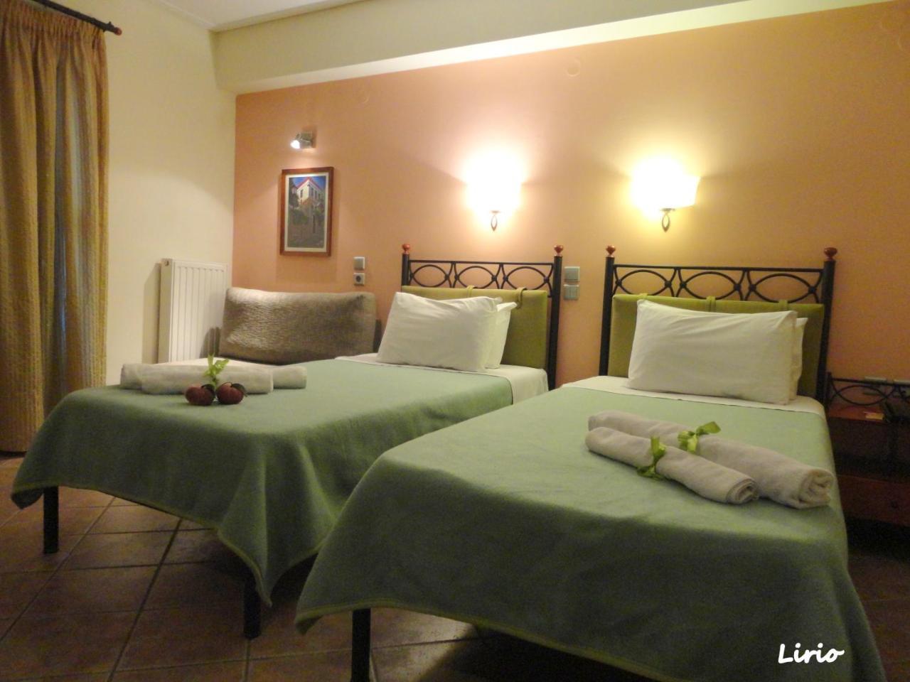 Lirio Guest House Makrakomi Luaran gambar