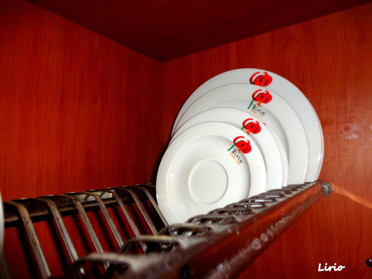 Lirio Guest House Makrakomi Luaran gambar